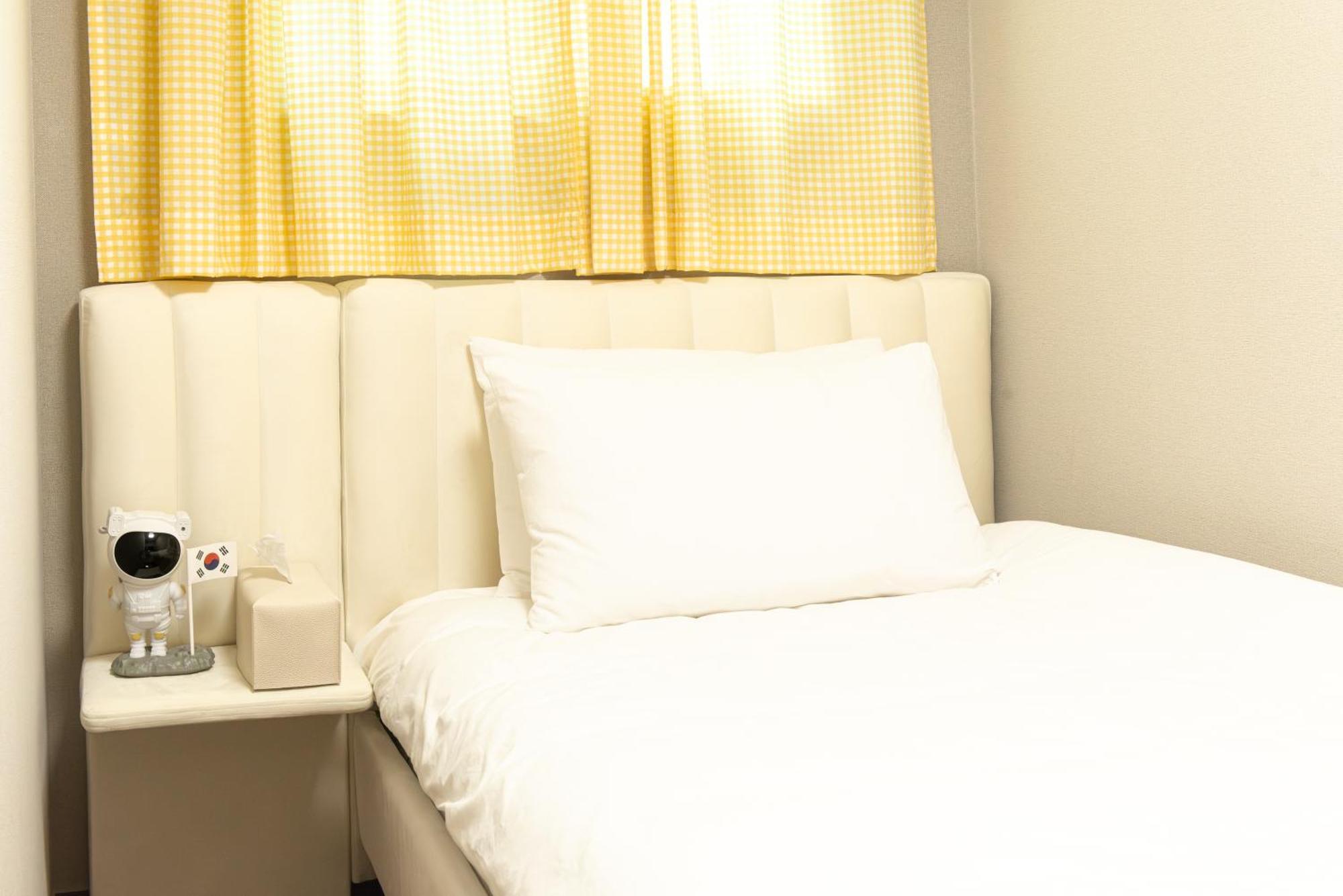 Incheon Airport Guest House King ภายนอก รูปภาพ