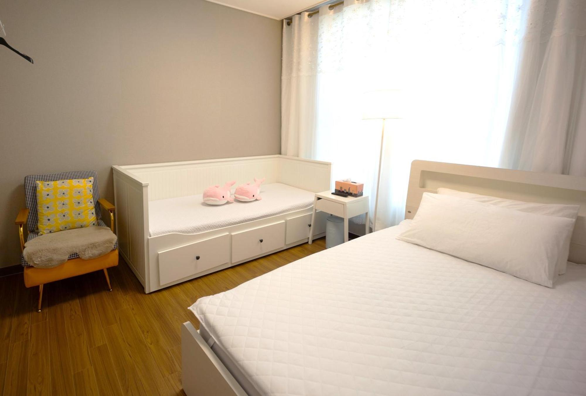 Incheon Airport Guest House King ภายนอก รูปภาพ