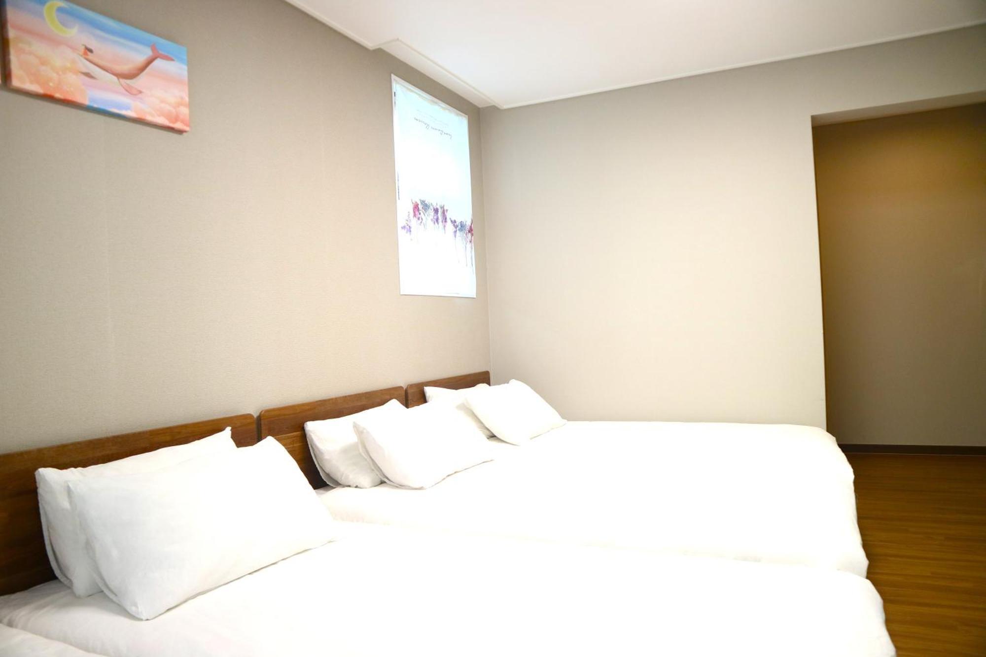 Incheon Airport Guest House King ภายนอก รูปภาพ